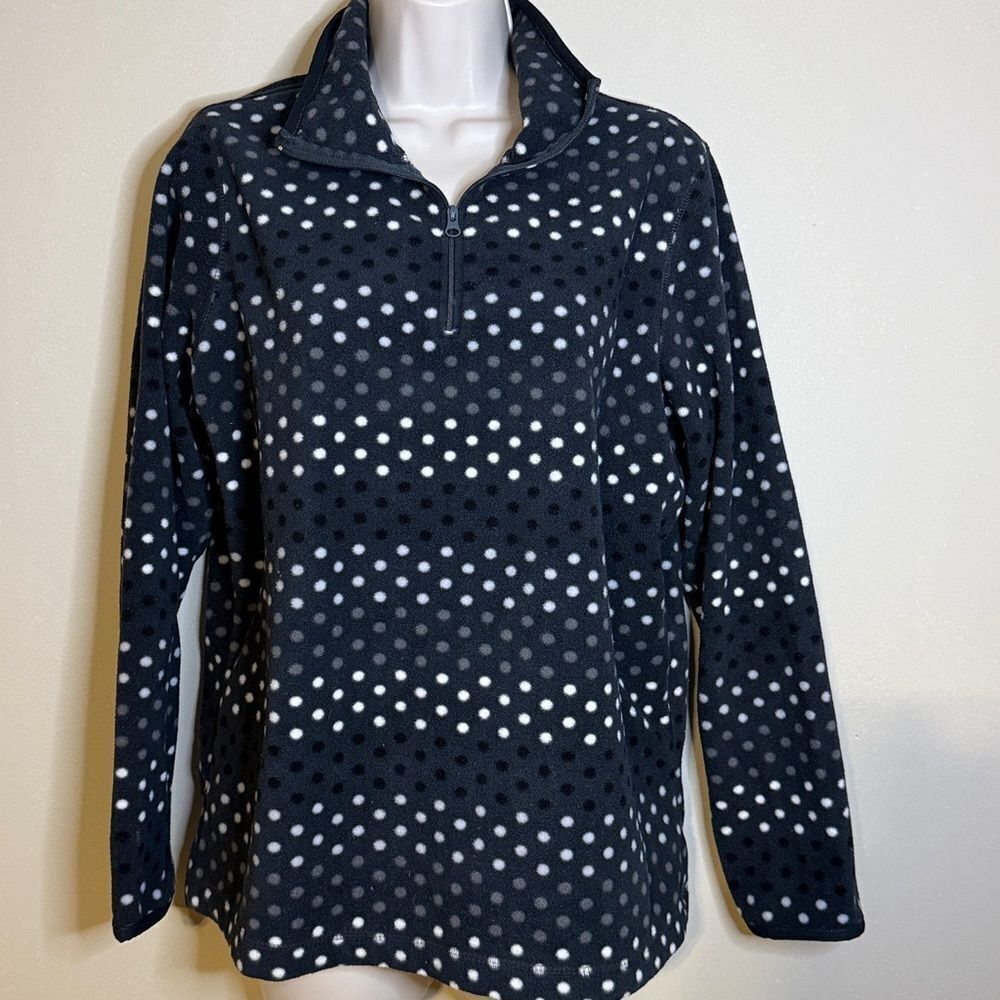 Old Navy size large black and white fleece